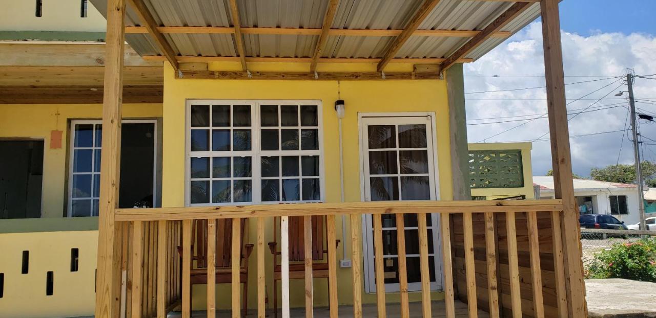 Pal'S On The Beach - Dangriga, Belize Exterior photo